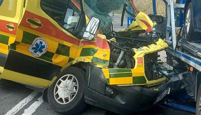 reševalno-vozilo, nesreča