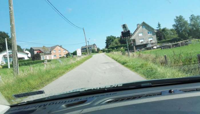Belgija, ulica, cesta, desno pravilo