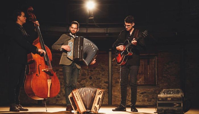 Peter Prohart trio