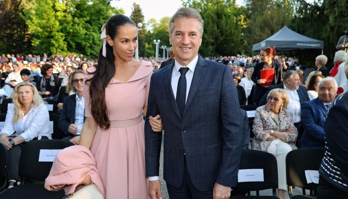 Robert Golob, Tina Gaber