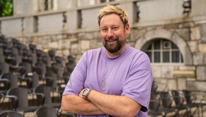Umek - Umek se je lotil posebnega izziva - s simfoničnim o