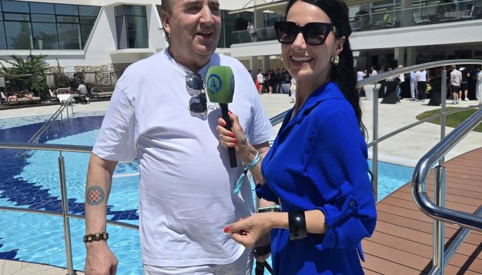 Anita se s toplino spominja zasebnih večerij iz preteklih let, med drugim z Mladenom Grdovićem, s ka