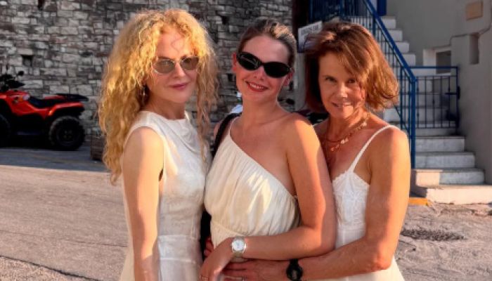 Nicole Kidman - Zvezdnica Nicole Kidman je s sestro preživela dopust na hrvaški obali