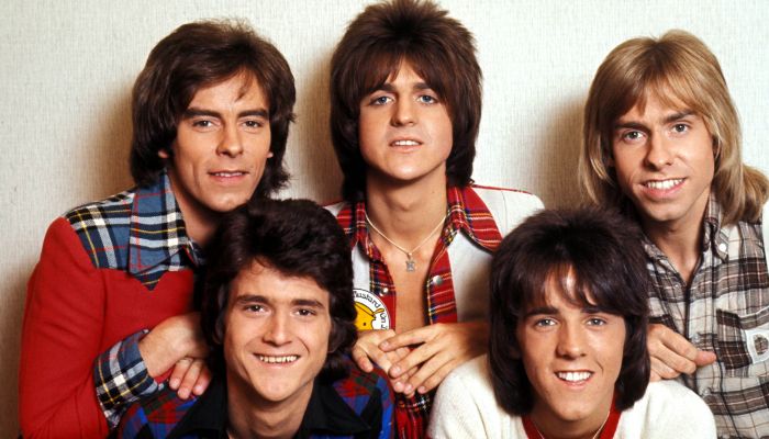 Bay City Rollers so bili svetovni pop fenomen, prodali naj bi celo 300 milijonov plošč, a so tudi ze