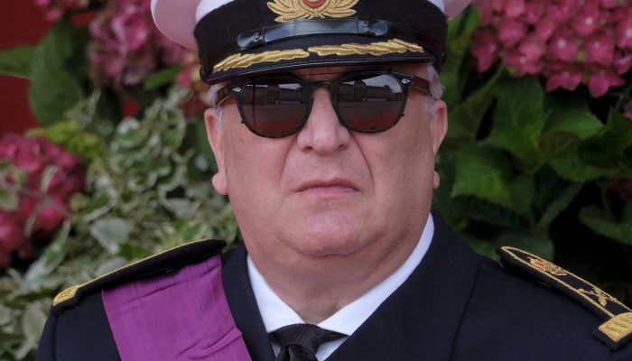 Belgijski princ Laurent - Belgijski princ Laurent je po 25 letih priznal, da ima nezakonskega sina