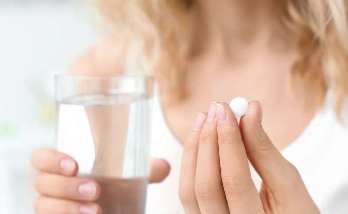 Pfizer napoveduje tableto proti Covidu-19