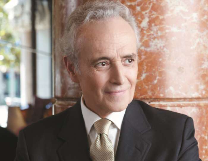 Jose Carreras, ljubitelj glasbe in nogometa