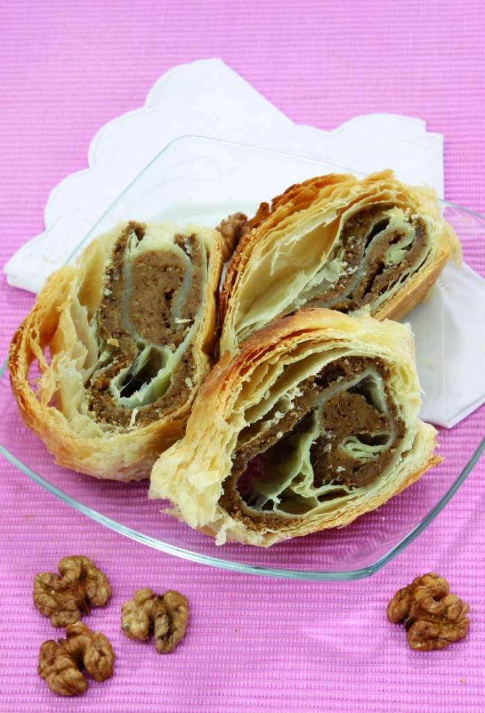 Orehov zavitek za sladkosnede
