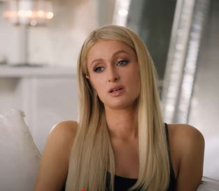 Paris Hilton zaključila 20 let pretvarjanja