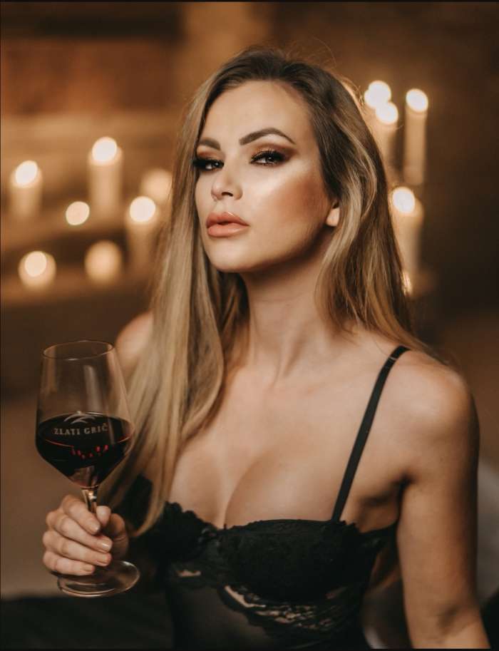 Buryanino Vino sladko za vroče dni