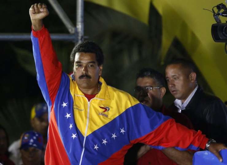 ZDA so diktatorski ekshibiciji Madura udarile s sankcijami