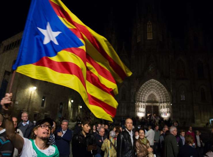 Ustavno sodišče prepovedalo sejo katalonskega parlamenta