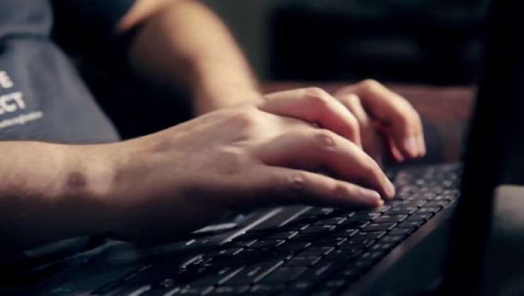 Slovenski internetni uporabniki znova tarče napadov