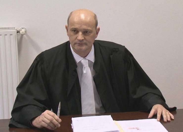 "Drakulsko maščevanje": Sodnik Škoberne spet dobil pol leta zapora