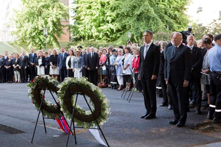 Norveška se spominja Breivikovih žrtev