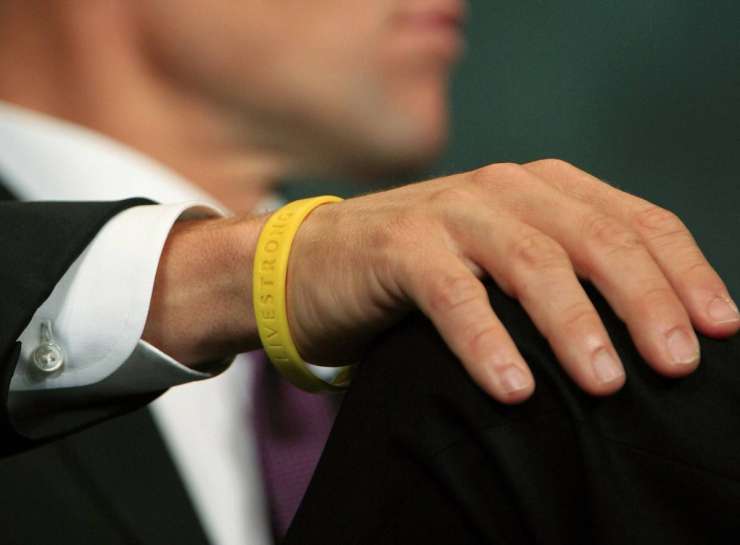 Nike prekinil partnerstvo z Armstrongovo fundacijo Livestrong