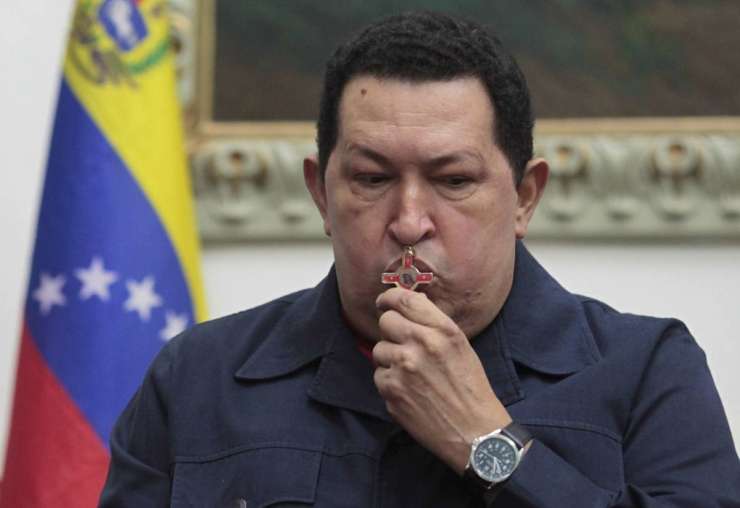 Novi zapleti pri zdravljenju Huga Chaveza