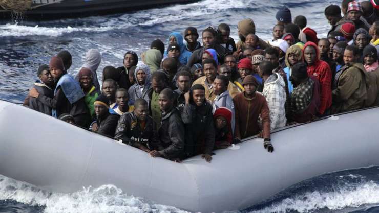 Francozi bodo prošnje za azil preverjali že v Libiji