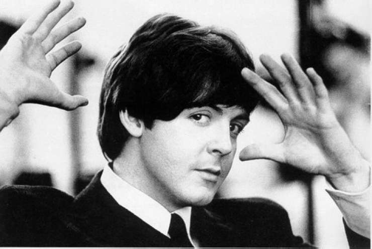 Britanski kraljici bo zapel tudi Paul McCartney