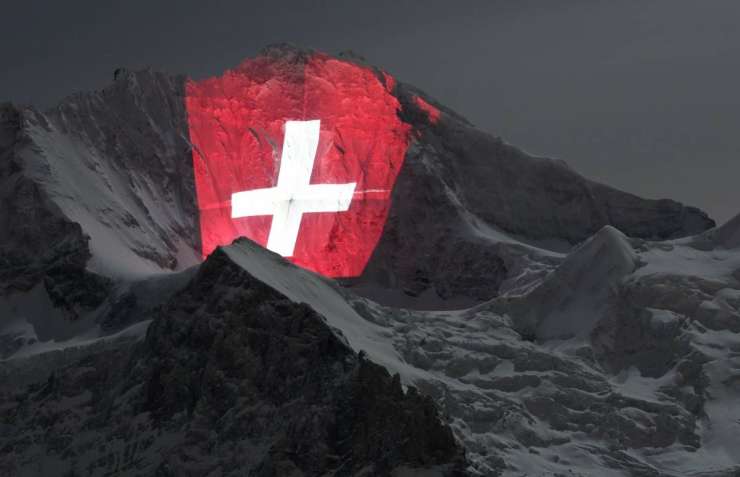 Švica naj bi davčnim utajevalcem nekoliko omejila pravice