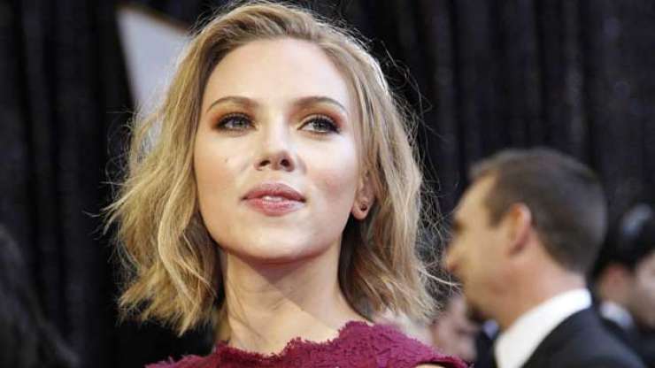 Scarlett Johansson bo "duh v školjki"