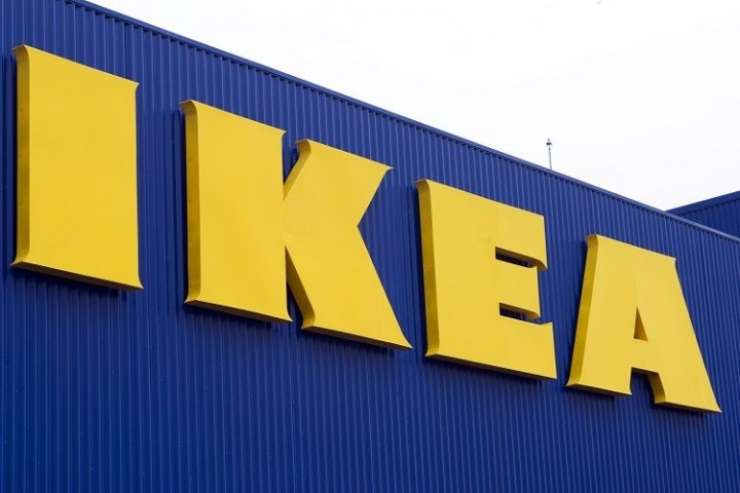 Kablom bo odklenkalo: Ikea bo v pohištvo vgrajevala brezžične polnilce