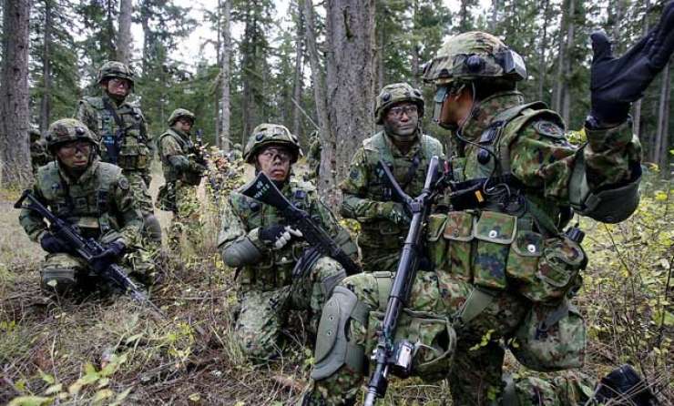 Japonska vojska z igro za pametne telefone novači nove vojake