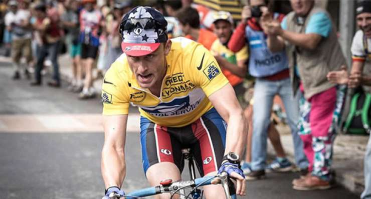 Igralec Ben Foster se je tako poglobil v vlogo Lancea Armstronga, da je jemal doping