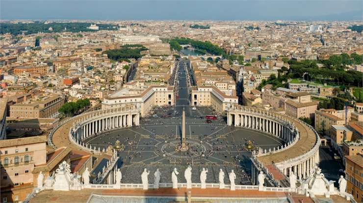Delež v Vatikanu zaposlenih žensk narašča in znaša že 20 odstotkov