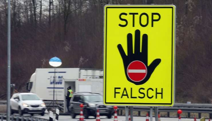 Francoski think tank: Konec schengna bi stal več kot 100 milijard evrov