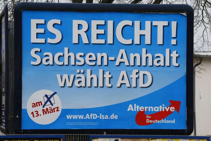 Delegati nemške AfD zavrnili ukinitev dvojnega vodstva