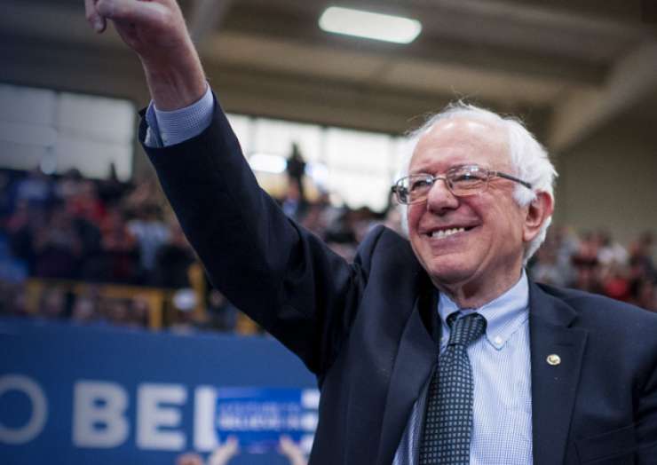 Sanders v tekmi za demokratsko nominacijo zmagal v dveh zveznih državah