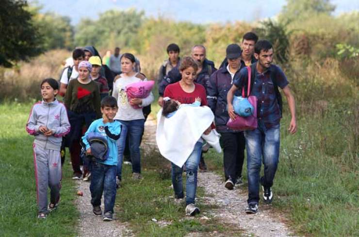V azilni dom na ljubljanskem Viču prihaja prvih 30 beguncev iz kvot EU