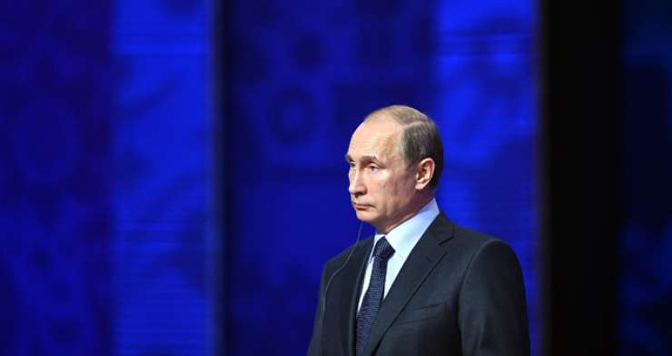 Putin: Kako je lahko 200 Rusov preteplo več tisoč Angležev?