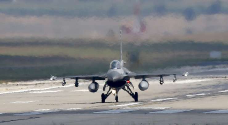 Lovca F-16 spet nad Dolenjsko