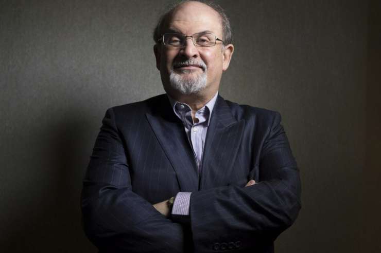 Na smrt obsojeni pisatelj Salman Rushdie slavi 70 let