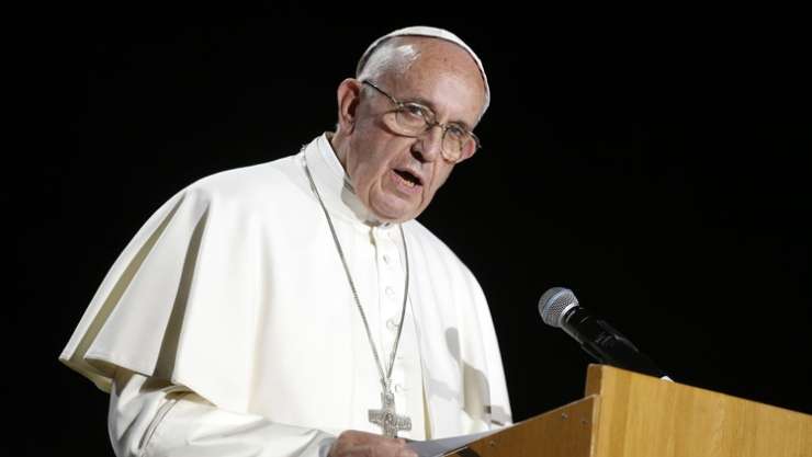 Papež Frančišek pred brezdomci svaril pred simptomom duhovne skleroze
