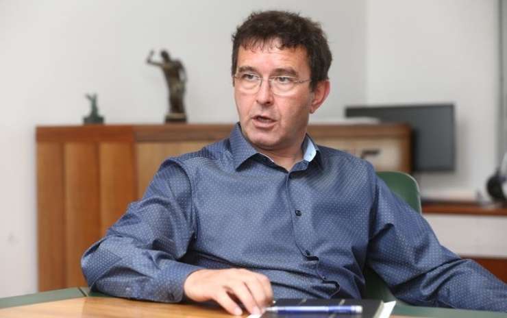 Koprivnikar: O zaupanju v ministrico bo sodil Cerar