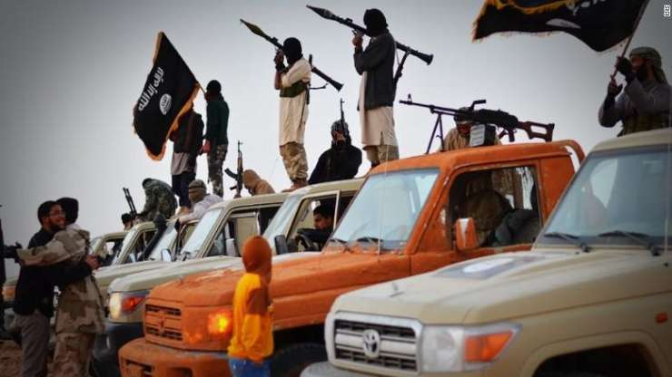Egipt po pokolu koptov napadel džihadistična oporišča v Libiji