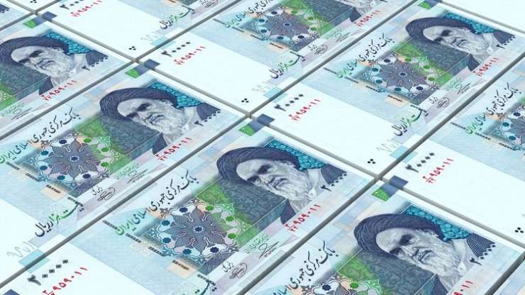 Iran je zamenjal valuto - toman namesto riala