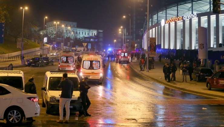 Že 44 žrtev bombnega napada v Istanbulu