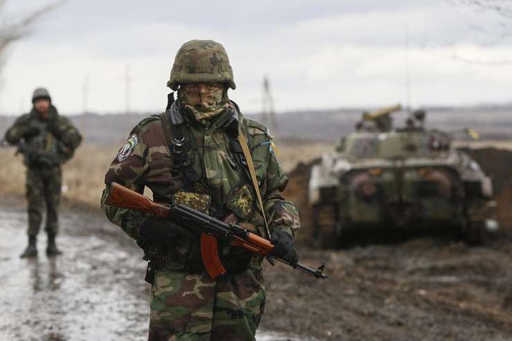 Kijev: Vzhodna Ukrajina je pod "začasno rusko okupacijo"