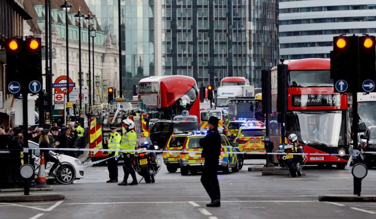 Londonski terorist identificiran; sedem ljudi pridržanih