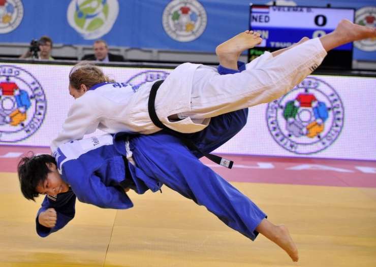 Namesto v Severno Korejo mladi judoisti v Slovenijo?