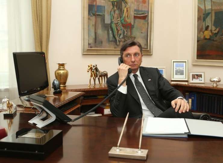 Nad Pahorja že v prvem krogu: kako premagati predsednika
