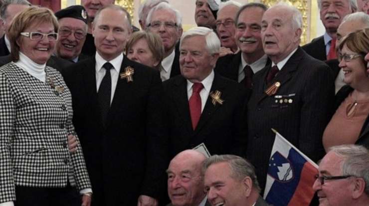 Zdaj je znano, zakaj Kučana ni bilo včeraj pri Jankoviću: Ob dnevu zmage je v Kremlju obiskal Putina