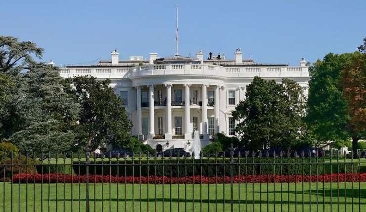 Tajna služba ZDA trdi, da nima posnetkov iz Bele hiše