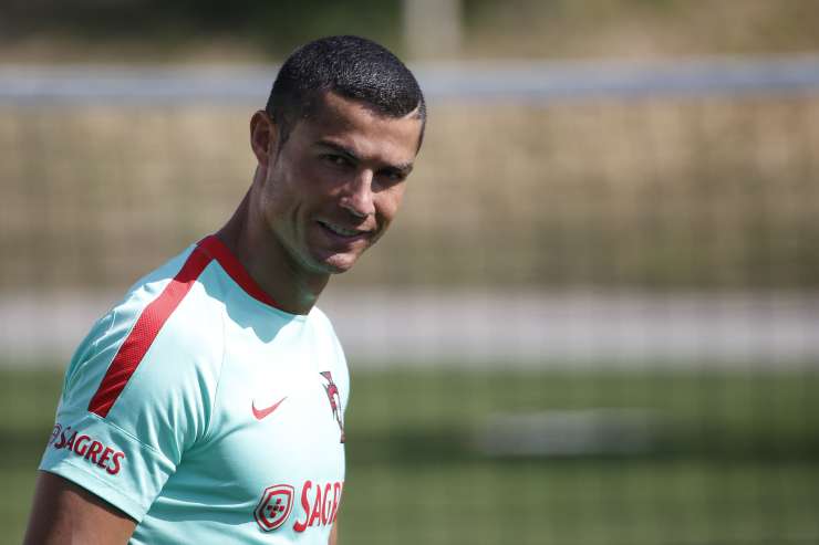 Ronaldo poravnal svoj dolg španskim dacarjem in upa na milejšo kazen
