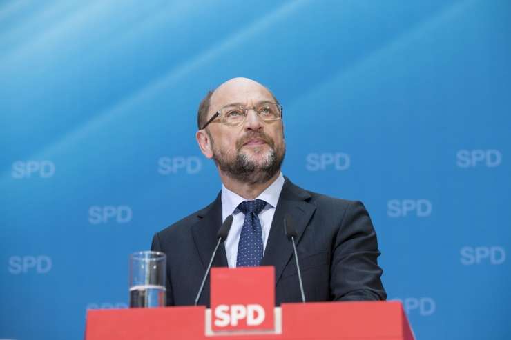 Schulz priznava, da so socialdemokrati v težki situaciji