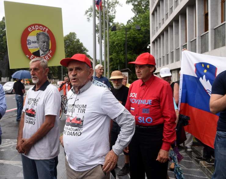 Vili Kovačič bo referendumsko kampanjo financiral s prostovoljnimi prispevki